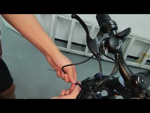 How to replace the twist throttle