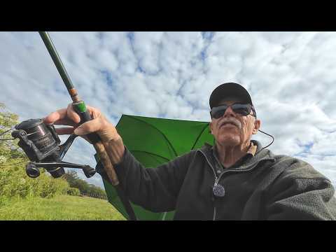 I caught fish using my fingers + making spider leads video thumbnail