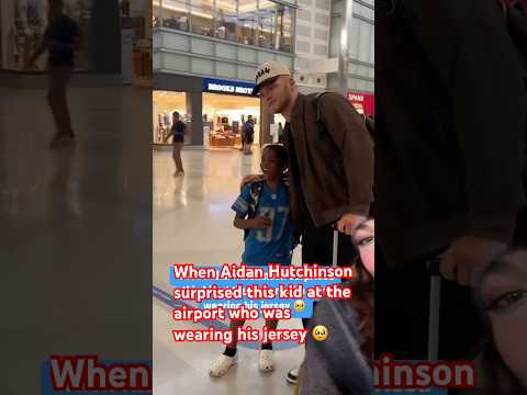 Aidan Hutchinson surprises a fan at the airport 🥹 #detroitlions #aidanhutchinson #football #tiktok