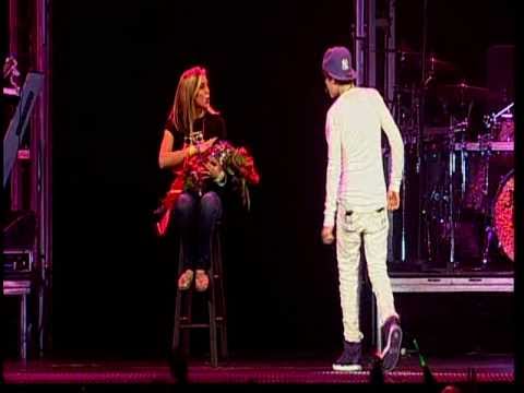 Justin Bieber - One Less Lonely Girl LIVE - HD