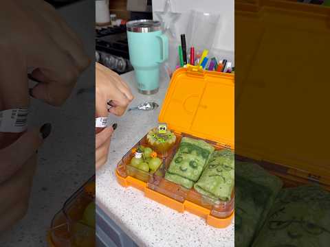 Lonchera escolar para los niños de FRANKENSTEIN o verde ? Ustedes que dicen? #shorts #halloween
