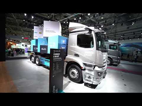 Mercedes truck eActros 300 new model 2023
