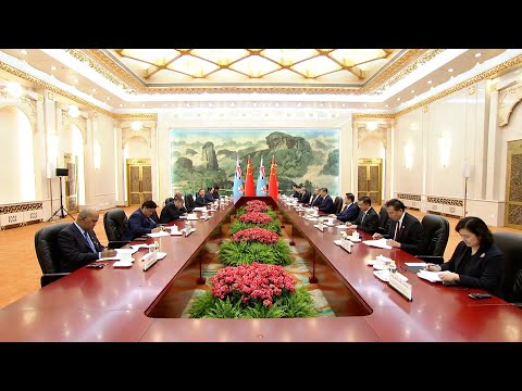 President Xi Jinping meets Fijian PM in Beijing