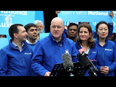 <strong>National</strong> Party campaign bus launch