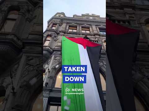 Pro-‘Israel’ protestors tear <strong>down</strong> Palestinian flag in Amsterdam