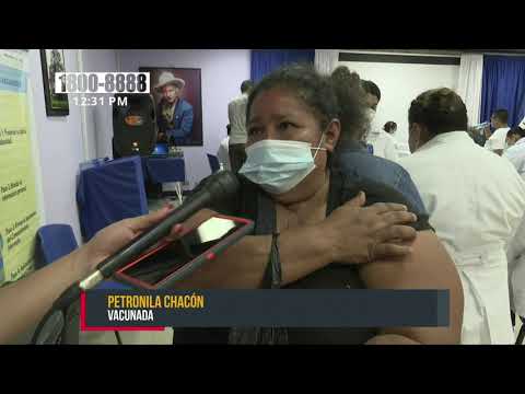 Inmunizan contra el COVID-19 a la población de Managua - Nicaragua