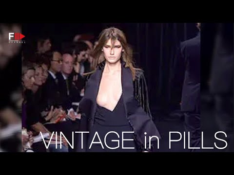 Vintage in Pills COSTUME NATIONAL Fall 2002 - Fashion Channel