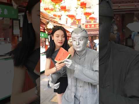 पुतले ने सारा तरबूज खा लिया ll Carriage House wooden artist ll #cartoon #shortvideo