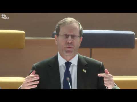 נשיא המדינה והמשלחת הישראלית ביקרו במרכז הבין לאומי לבינה מלאכותית של קזחסטן