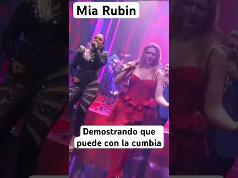 Mia Rubin,demuestra con su talento que no le tiene miedo a las cumbias #viralvideo
