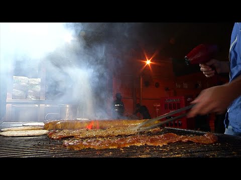 Especial: comida callejera en Medellín, sabor y tradición - Teleantioquia Noticias