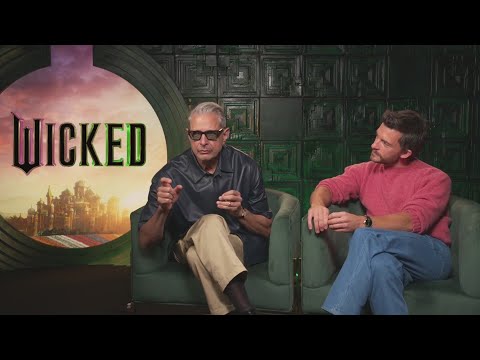 Dean’s A-List Interview: Wicked stars Jeff Goldblum and Jonathan Bailey