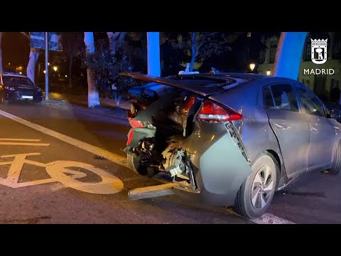 Un accidente en el paseo del Prado (Madrid) acaba con un atropello a una mujer