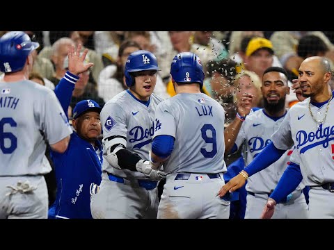 Gavin Lux hits the Dodgers 3rd HR of the game!