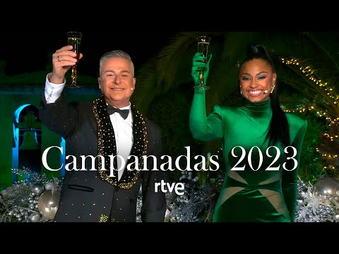 CAMPANADAS DESDE TENERIFE 2023-2024 con Roberto Herrera y Nia | Campanadas canarias