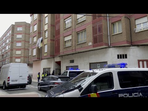 El detenido en Miranda de Ebro confeccionó en solitario las cartas explosivas desde casa