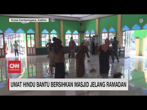 🔴Umat Hindu Bantu Bersihkan Masjid Jelang Ramadan