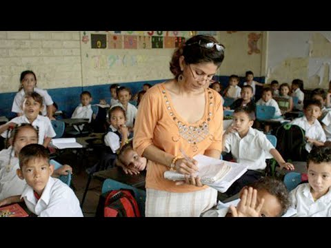 Homenaje a los maestros nicaragüenses y por sus valiosas enseñanzas