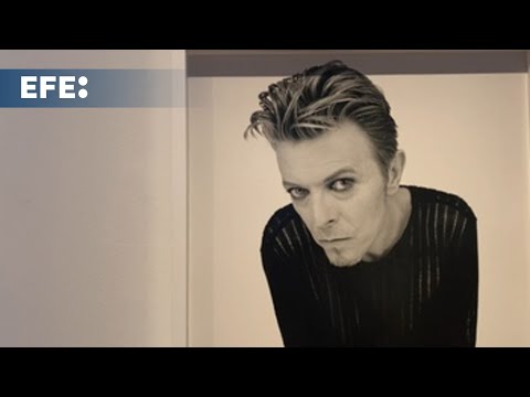 Las icónicas fotografías de Rankin a músicos como Bowie o Dua Lipa se exhiben en Londres