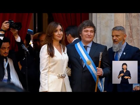 Victoria Villaruel toma posesión de su cargo como vicepresidenta de Argentina