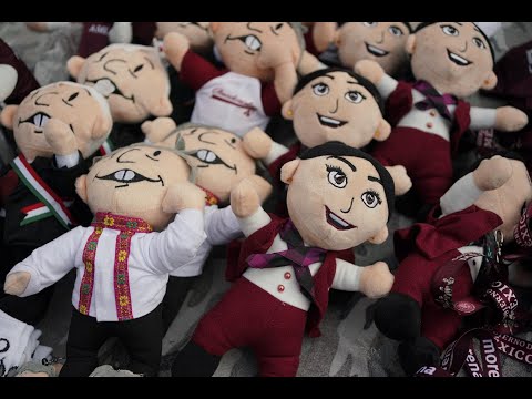 Souvenirs reflect Mexican President's popularity