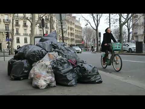 POR EL MUNDO - La huelga de recogida de basuras seguirá al menos hasta el miércoles en París