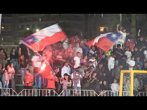 Fútbol playa termina en batalla campal entre jugadores e hinchas en Iquique