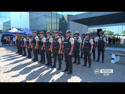 Los Ríos: Gobierno entregó equipamiento a la Policía Nacional