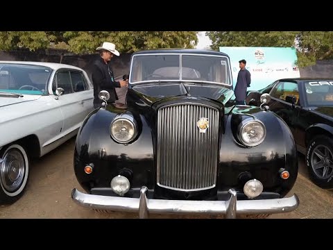 Karachi's vintage car show highlights timeless classics