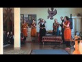 Выступление группы индийского танца Бхаратнатьям