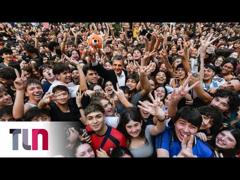 Massa cerró la campaña con alumnos del Pellegrini: La esperanza siempre le gana al odio