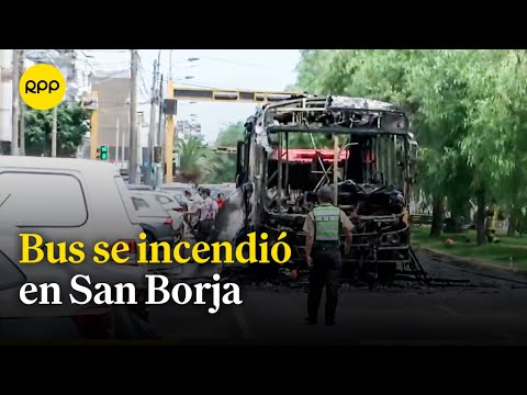 Vehículo de transporte público se incendió en San Borja