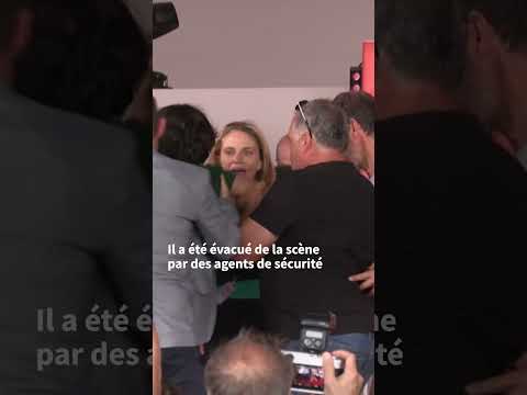 «C’est un éborgneur» : à la Fête de l’Huma, un militant perturbe le débat entre Roussel et Philippe