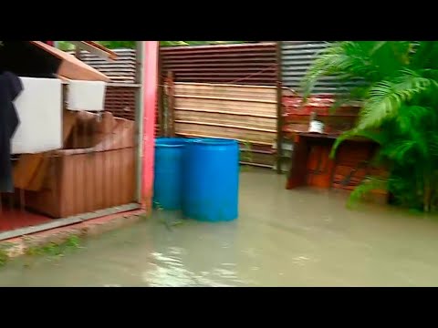 300 viviendas bajo el agua dejan lluvias en Caribe y Zona Norte