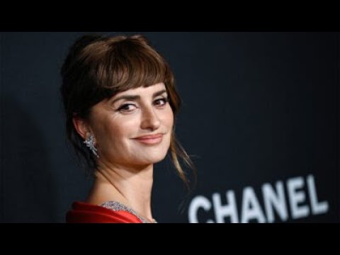 Penélope Cruz conquista Nueva York con un espectacular vestido rojo de Chanel