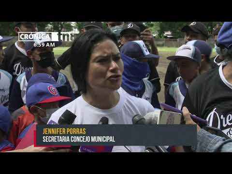 Entregan a jóvenes de Villa Progreso un campo deportivo totalmente remodelado - Nicaragua