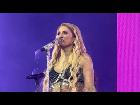 Meghan Trainor’s Crew joins her onstage to dance to  “Criminals” 10/17/24 Phoenix, AZ