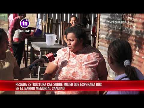 Portón de hierro cae sobre mujer que esperaba bus en Managua – Nicaragua