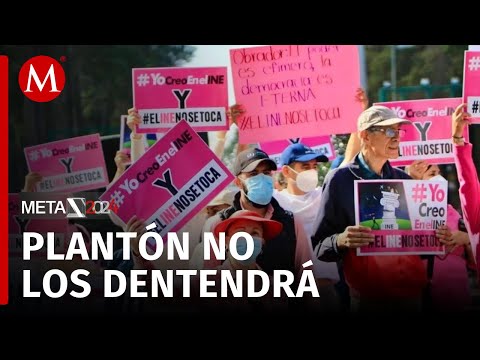 A unos días de la Marcha Rosa, CNTE instala plantón en el Zócalo Capitalino