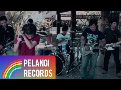 Matta - Tersenyumlah (Official Music Video)