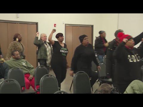 Tiffany Henyard a no-show in Dolton, Thornton Township as power struggle continues