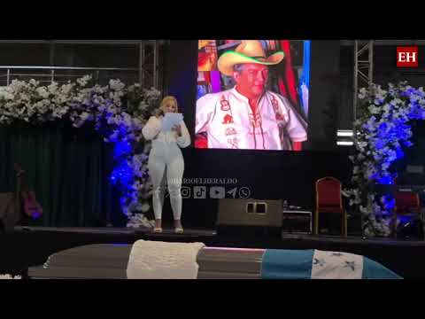 Esposa de Moisés Canelo brinda palabras de despedida en emotivo homenaje