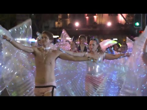 Thousands of LGBTQ+ revelers join Gay and Lesbian Mardi Gras Parade in Sydney