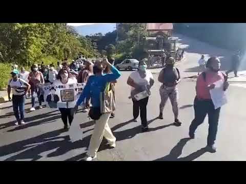 Vecinos de sectores de La Vega protestaron para exigir agua potable