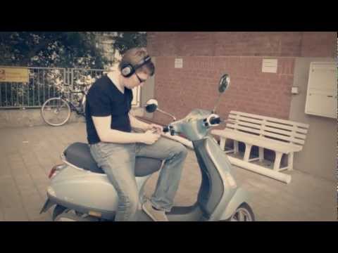 Kakkmaddafakka - Restless (detektor.fm Office Lipdub)