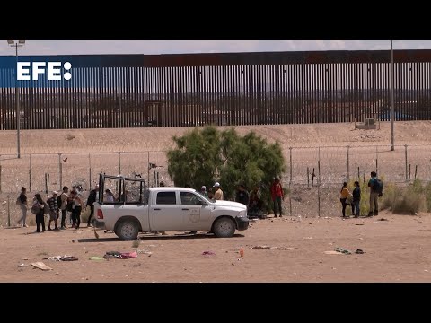 Migrantes denuncian haber sido víctimas de disparos con balas de goma en la frontera entre México y