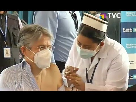 Presidente Lasso recibió segunda dosis de vacuna Pfizer