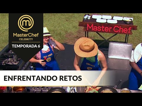 El equipo azul intenta sacar a adelante sus preparaciones | MasterChef Celebrity