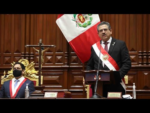 Au Pérou, le chef du Parlement Manuel Merino devient le nouveau président