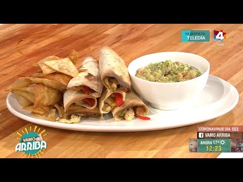 Vamo Arriba - Fajitas de pollo con guacamole y unos totopos imperdibles